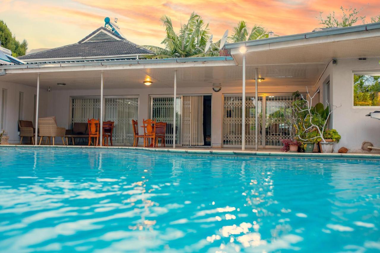 Mt Pleasant Bed And Breakfast Ltd Harare Buitenkant foto